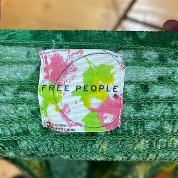 Free People Top - Women Size 6 - Picture 4 of 6